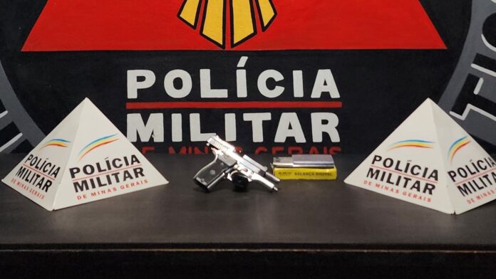 Ouro Preto: em ação contra homicídios e após disparos, PM acha pistola e balança suja de cocaína