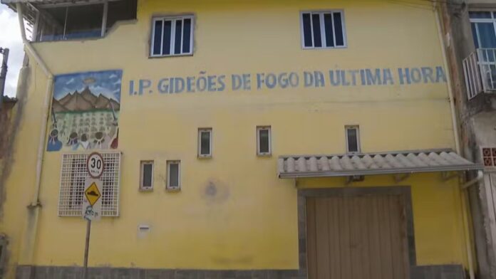 Pastor responde por 6 estupros em igreja; durante atos, ele se dizia 'ungido de Deus' e citava a Bíblia
