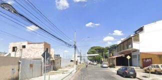 Mulher pula de carro em movimento após ser assaltada por motorista de app 99, em BH Mulher pula de carro em movimento após ser assaltada por motorista de app 99, em BH