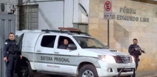 Julgamento, Itabirito: “Disparou 3 vezes contra meu filho, voltou e deu mais 4 tiros”, depôs pai da vítima Julgamento, Itabirito: “Disparou 3 vezes contra meu filho, voltou e deu mais 4 tiros”, depôs pai da vítima