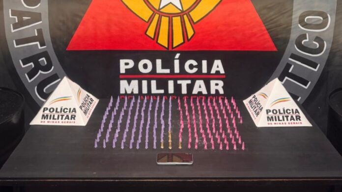 Mariana: em carro de app, condutor, que deveria estar em prisão domiciliar, preso com 215 pinos de cocaína