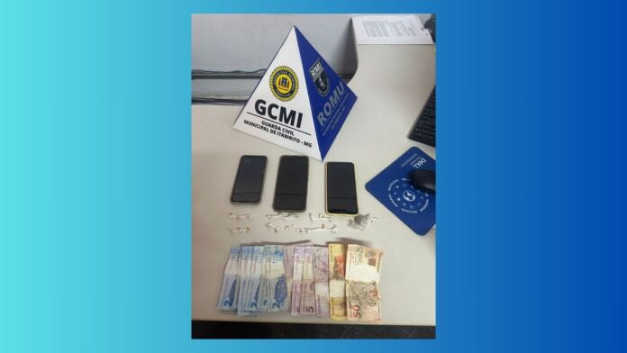 Ladrão costumaz em Itabirito pula muro de 4 metros, furta a Aço Forte e é preso pela GCM