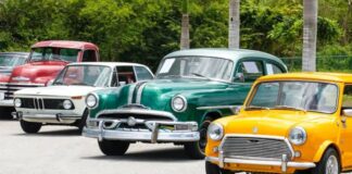 Mariana recebe 7ª edição do Encontro de Veículos Antigos neste domingo (27/7) Mariana recebe 7ª edição do Encontro de Veículos Antigos neste domingo (27/7)