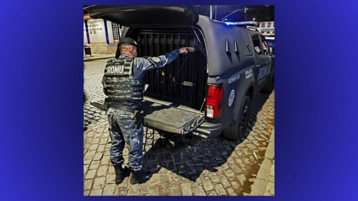 Mariana: invade casa, tenta agredir filho menor, dá soco na ex-esposa e é preso pela Polícia Municipal