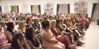 93 servidores da Educação de Itabirito se formam em pós-graduação da UFMG 93 servidores da Educação de Itabirito se formam em pós-gradução da UFMG