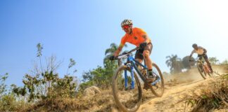 Onde a terra dita o ritmo: o desafio do solo e do relevo no Iron Biker Brasil, em Mariana Onde a terra dita o ritmo: o desafio do solo e do relevo no Iron Biker Brasil, em Mariana