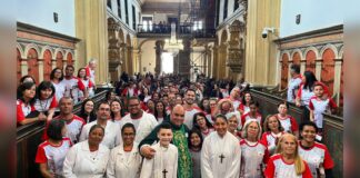 Paróquia São Sebastião de Itabirito reúne mais de 400 fiéis em peregrinação a Mariana Paróquia São Sebastião de Itabirito reúne mais de 400 fiéis em peregrinação a Mariana