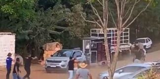 Itabirito: tiros em evento de cavaleiros; 1 baleado sob escolta na UPA, 1 preso e 1 procurado; VEJA VÍDEO Itabirito: tiros em evento de cavaleiros; 1 baleado sob escolta na UPA, 1 preso e 1 procurado; VEJA VÍDEO