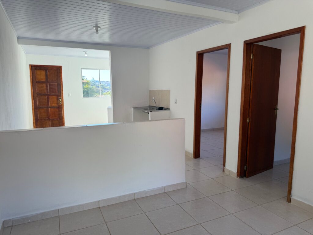 16ª casa é reformada pela Prefeitura de Mariana; ‘Gratidão’, diz moradora comtemplada    