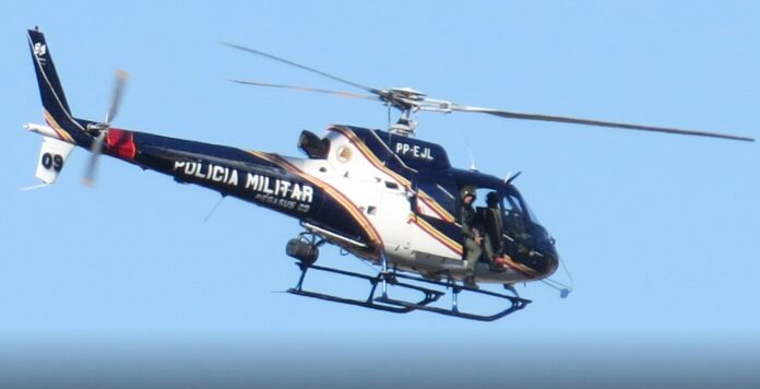 Itabirito: após militar ser baleado, grande operação da PM, com viaturas e helicóptero, é desencadeada  