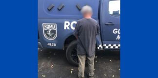 Itabirito: idoso é detido após ser acusado de tentar ver partes íntimas de mulher enquanto ele se tocava Itabirito: idoso é detido após ser acusado de tentar ver partes íntimas de mulher enquanto ele se tocava