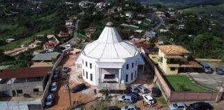 Itabirito se prepara para Festa de Nossa Senhora Aparecida (realizada pelo Padre Adelmo e Meu Sítio) Itabirito se prepara para Festa de Nossa Senhora Aparecida (realizada pelo Padre Adelmo e Meu Sítio)