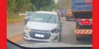 Acidente perto do Alphaville complica trânsito na BR-356 Acidente perto do Alphaville complica trânsito na BR-356