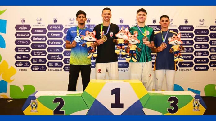 Atleta de Mariana conquista ouro nos Jogos Universitários Brasileiros em Natal
