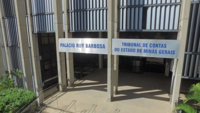 MG: com salário base de R$ 12,5 mil, Tribunal de Contas do Estado abre inscrições para concurso