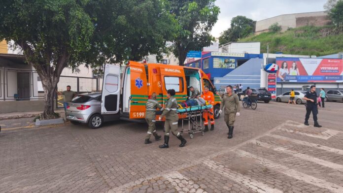 Homem é atropelado no Centro de Itabirito ao atravessar a poucos metros da faixa de pedestres