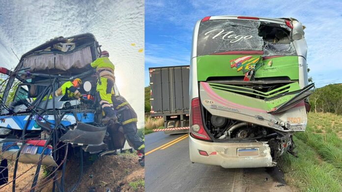 2 ônibus da mesma excursão se chocam violentamente em MG