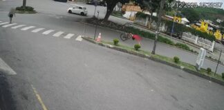 Itabirito: menino de 12 anos é levado para Santa Casa de Ouro Preto após grave acidente de bike; VÍDEO Itabirito: menino de 12 anos é levado para Santa Casa de Ouro Preto após grave acidente de bike; VÍDEO