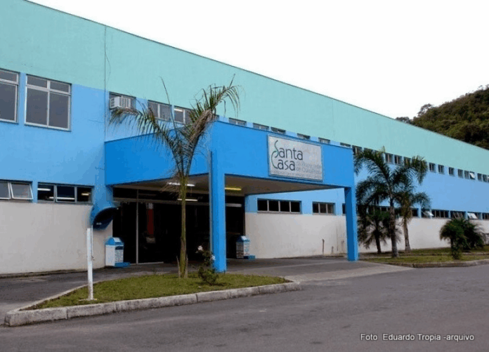 Fim da espera: paciente que ficou 11 dias internada em Itabirito já está na Santa Casa de Ouro Preto