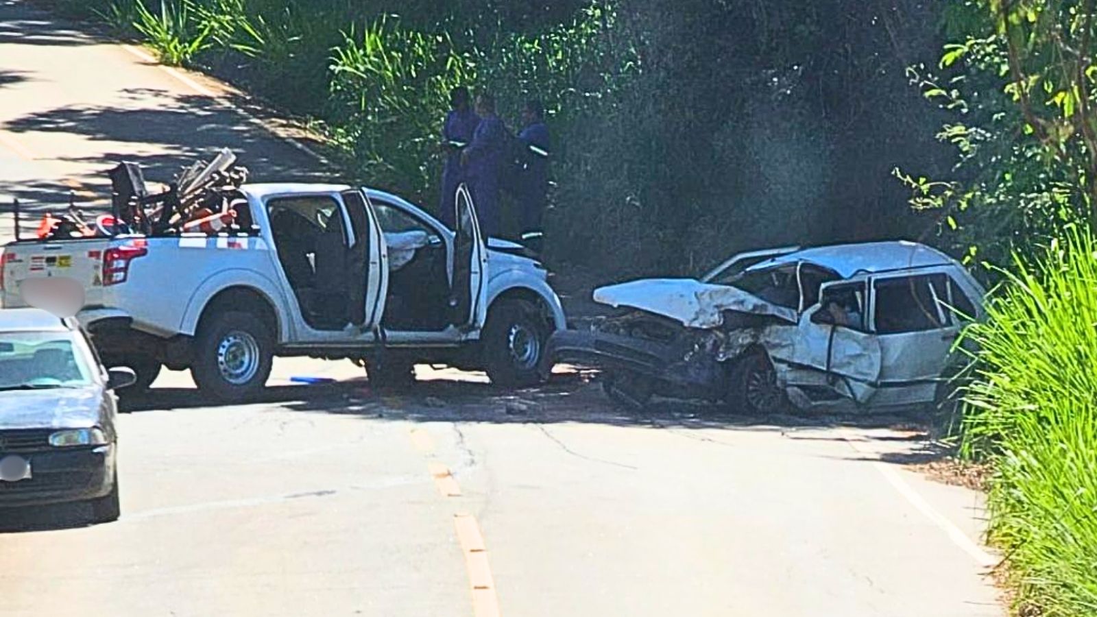 Congonhas: pai e filho morrem em colisão entre carro e caminhonete na entrada de Santa Quitéria