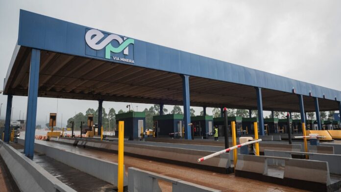 Com reajuste de 7%, novo valor do pedágio da BR-040 para veículos de passeio entra em vigor à 0h