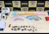 Itabirito: jovem (de 18 anos) é pego com crack, cocaína, maconha e dinheiro na Favelinha do Praia Itabirito: jovem (de 18 anos) é pego com crack, cocaína, maconha e dinheiro na Favelinha do Praia