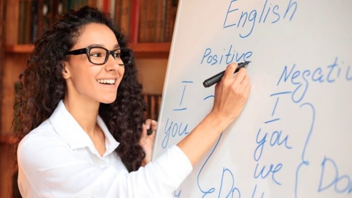 IFMG abre 78 vagas para curso gratuito de inglês on-line; saiba como se inscrever