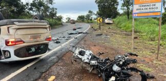 BR-040: prefeito de cidade mineira fica ferido após acidente envolvendo 3 veículos; 2 pessoas morreram BR-040: prefeito de cidade mineira fica ferido após acidente envolvendo 3 veículos; 2 pessoas morreram