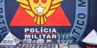 PM retira frascos de lança-perfume e mais de 1kg de haxixe do Carnaval de Itabirito; 2 presos PM retira fracos de lança-perfume e mais de 1kg de haxixe do Carnaval de Itabirito; 2 presos