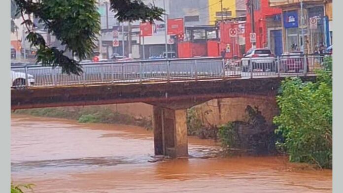 Itabirito: 29 mm em 12h; previsão indica até 60 mm para hoje; saiba situação do rio