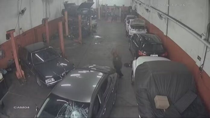 BH: após discussão por acerto, homem é preso por atropelar e tentar bater em chefe com barra de ferro