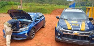 Jardim Canadá: carro roubado no RJ, adulterado e com placas clonadas, é recuperado na BR-040 Jardim Canadá: carro roubado no RJ, adulterado e com placas clonadas, é recuperado na BR-040