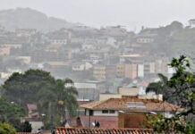 Itabirito registra 80 mm de chuva nesta quarta (11) e Defesa Civil emite alerta de risco geológico Itabirito registra 80 mm de chuva e Defesa Civil emite alerta de risco geológico