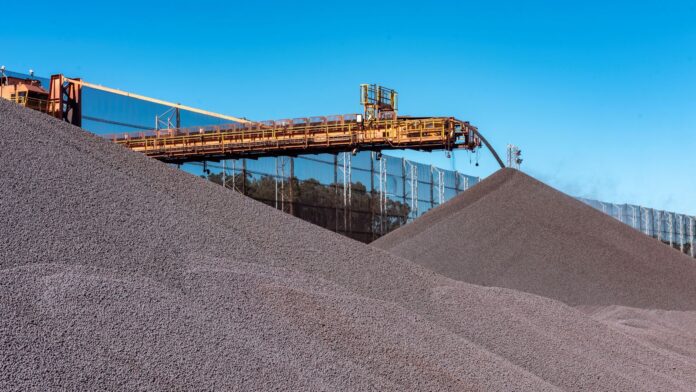 Samarco produz 15,1 milhões de toneladas de minério de ferro e atinge receita de U$ 1,8 bilhão em 2025