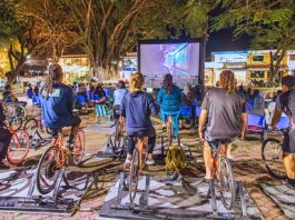 Maracujá: BikeCine, cinema movido a energia gerada por bicicletas, chega pela 1ª vez a Ouro Preto Maracujá: BikeCine, cinema movido a energia gerada por bicicletas, chega pela 1ª vez a Ouro Preto