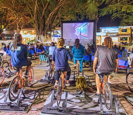 Maracujá: BikeCine, cinema movido a energia gerada por bicicletas, chega pela 1ª vez a Ouro Preto Maracujá: BikeCine, cinema movido a energia gerada por bicicletas, chega pela 1ª vez a Ouro Preto