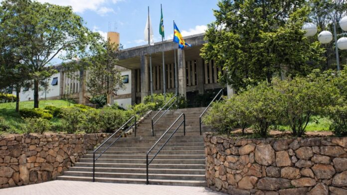 Prefeitura de Itabirito prorroga medidas de contenção de gastos até o fim de 2026