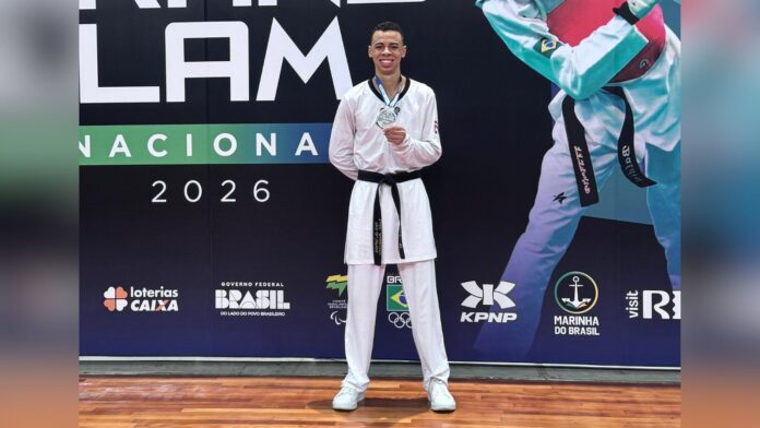 Atleta de Mariana conquista vaga na Seleção Brasileira de Taekwondo