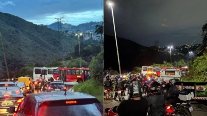 Ônibus roda na pista e fica atravessado na MG-030, em Nova Lima; VEJA VÍDEO