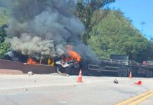 Celinha, Itabirito: motociclista morre carbonizado em acidente com carreta na BR-040; VEJA VÍDEO Celinha, Itabirito: motociclista morre carbonizado em acidente com carreta na BR-040