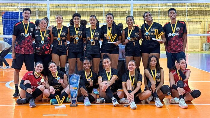 Itabirito: equipe feminina do Pentas é campeã invicta em campeonato de vôlei em Rio Piracicaba