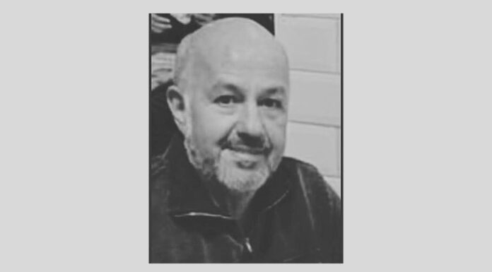 Itabirito se despede de Silviano Peixoto (61 anos) das Lojas Elisa Itabirito: Silviano Peixoto, empresário e dono das Lojas Elisa, morre aos 61 anos