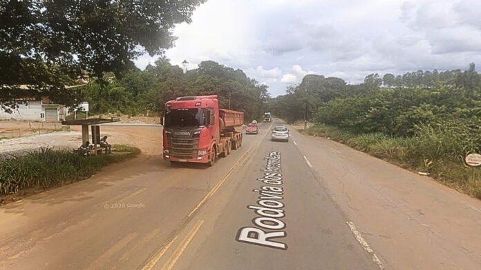 BR-356: choque entre motos deixa 3 feridos na entrada do Bonsucesso, em Itabirito