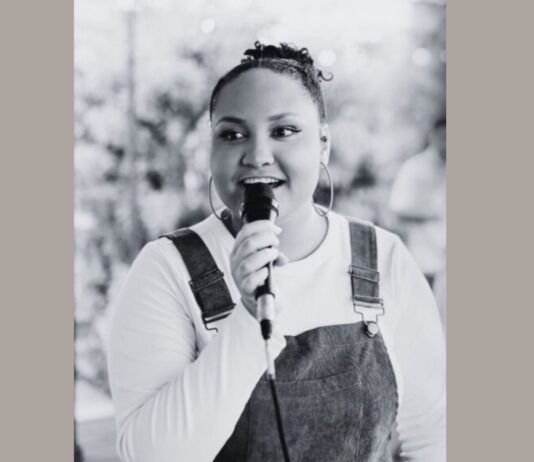 Morte da cantora gospel Carolina Beatriz de Itabirito: dono do Minas Center Park e outros 2 são indiciados Morte da cantora gospel Carolina Beatriz de Itabirito: dono do Minas Center Park e outros 2 são indiciados