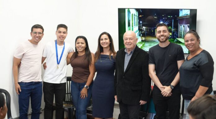 Ouro Preto: estudante de Antônio Pereira conquista ouro nacional na Olimpíada Brasileira de Robótica Ouro Preto: estudante de Antônio Pereira conquista ouro nacional na Olimpíada Brasileira de Robótica