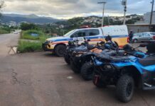 Sem placa na BR-356, 3 quadriciclos de Cachoeira do Campo são apreendidos pela PMRv em Itabirito Sem placa na BR-356, 3 quadriciclos de Cachoeira do Campo são apreendidos pela PMRv em Itabirito