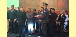 Professor de Itabirito Ivacy Simões recebe a Medalha da Inconfidência em Ouro Preto Professor de Itabirito Ivacy Simões recebe a Medalha da Inconfidência em Ouro Preto