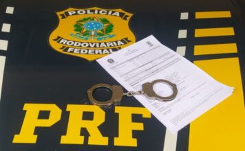 BR-040: procurado pela Justiça do Rio, caminhoneiro (de 75 anos) é preso na barreira da PRF em Nova Lima BR-040: procurado pela Justiça do Rio, caminhoneiro (de 75 anos) é preso na barreira da PRF em Nova Lima