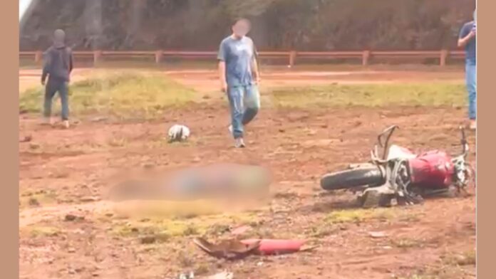 Motociclista bate em defensa metálica e morre na BR-040, perto do Alphaville Motociclista bate em defensa metálica e morre na BR-040, perto do Alphaville