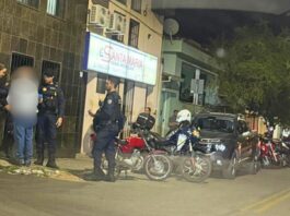 Batida entre moto e carro deixa ferido no Saudade, em Itabirito Batida entre moto e carro deixa ferido no Saudade, em Itabirito